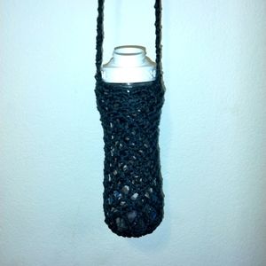 Crochet Cirkul bottle holder NWOT